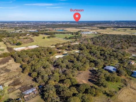 1200 Nottaway Court Burleson TX 76028