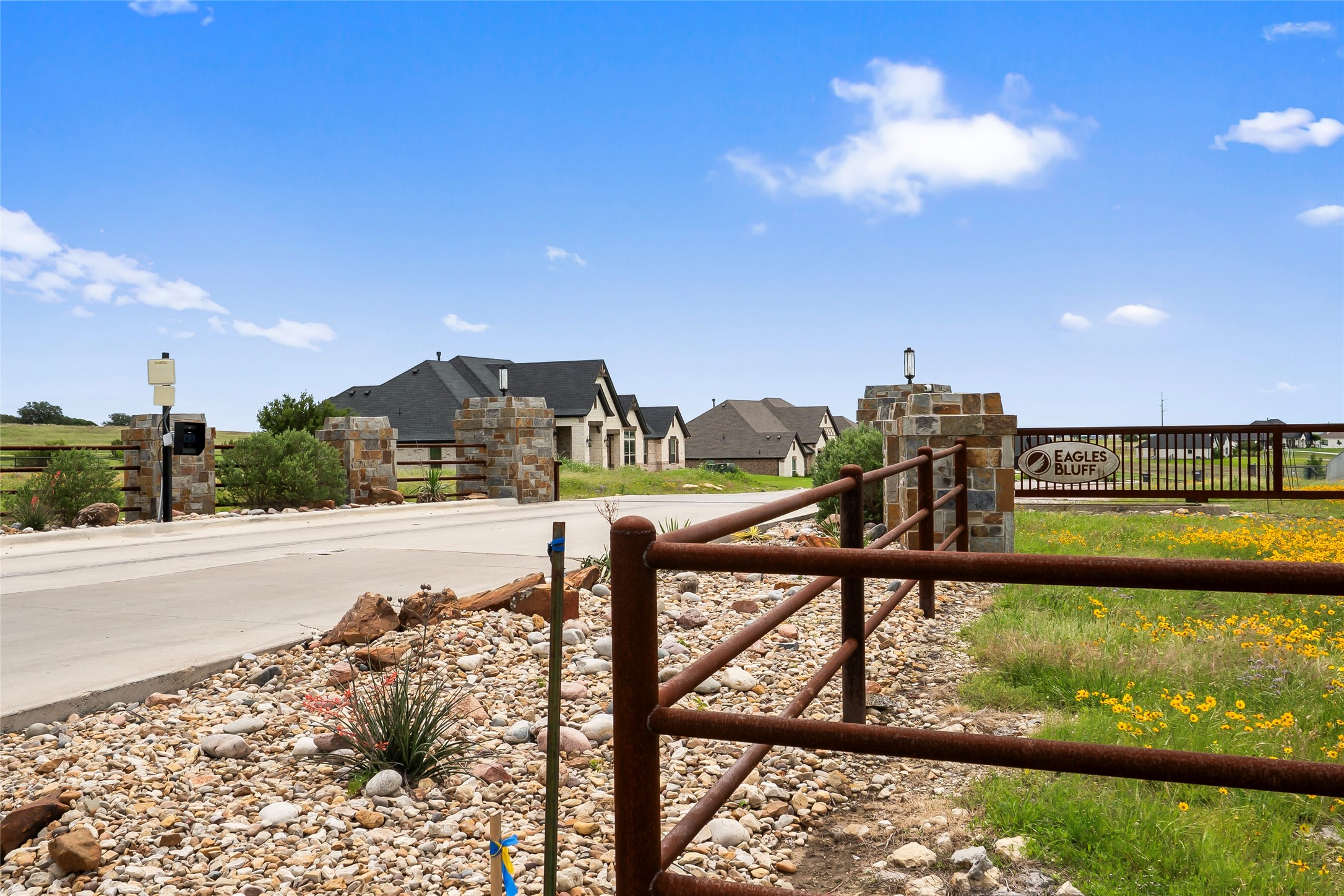 1015 Kingsley Court Hudson Oaks TX 76087