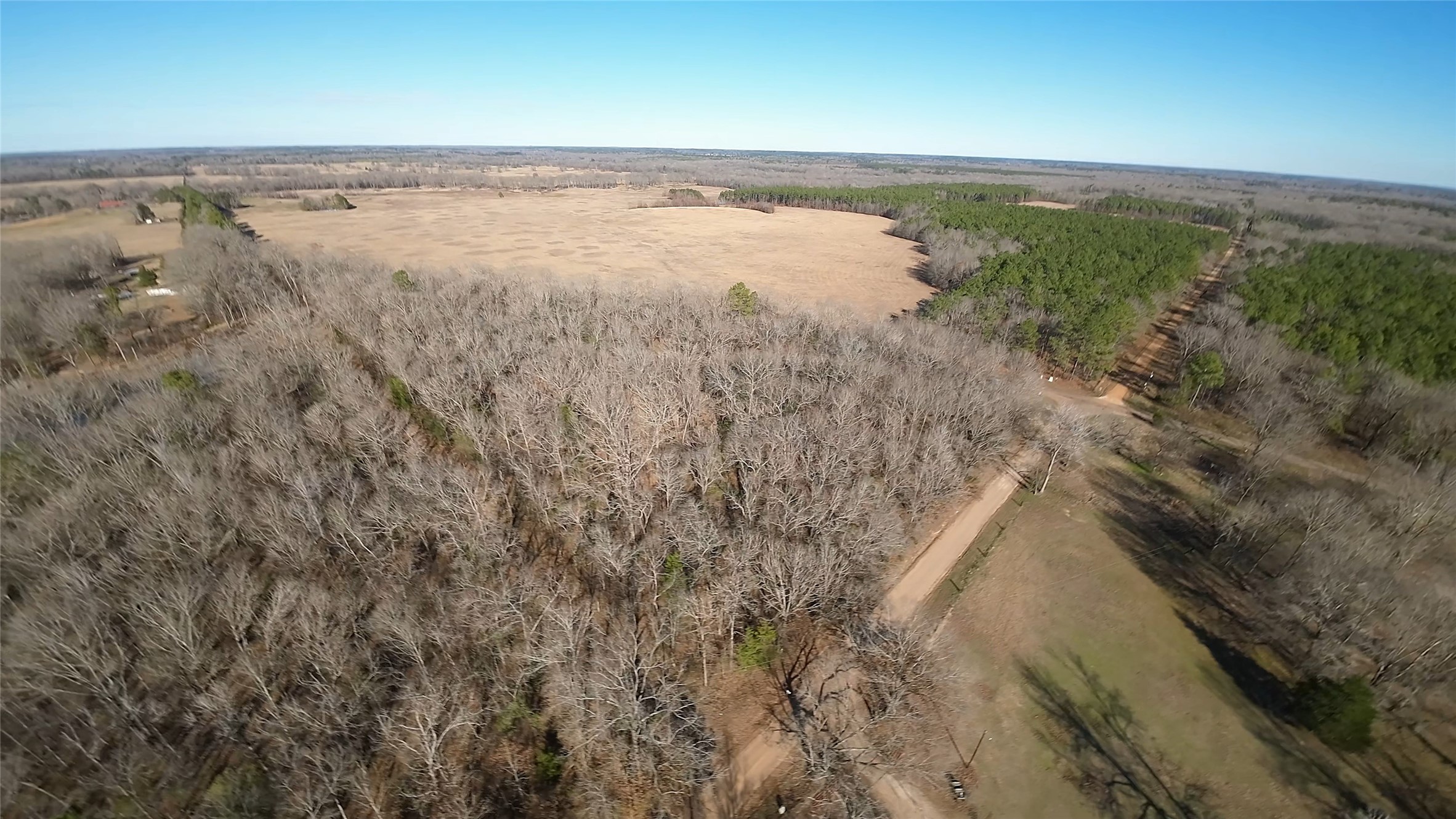 NW Cr4239 At Cr4240 Simms TX 75574