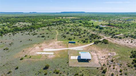 6920 Highway 83 Ovalo TX 79541