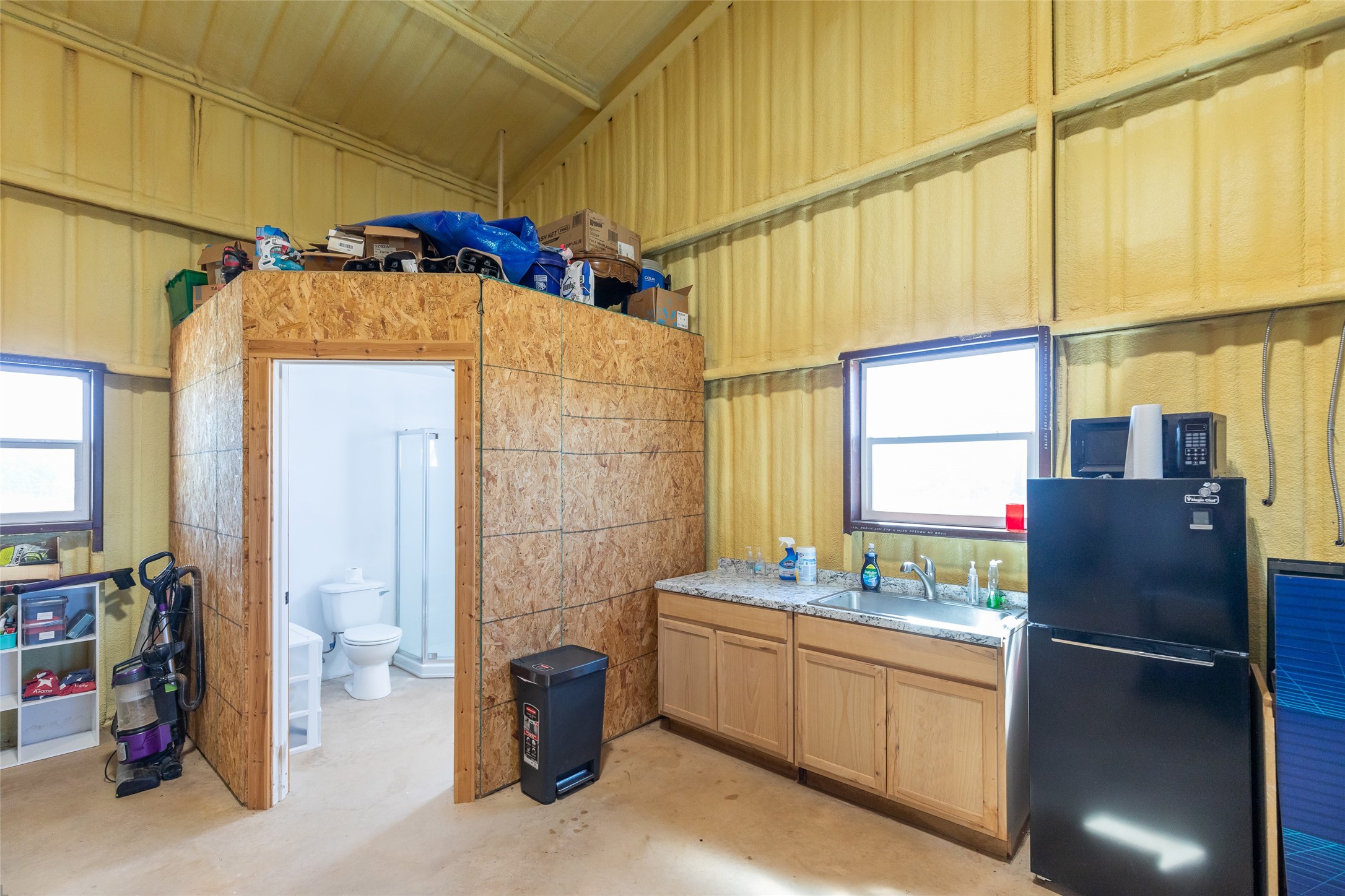 6920 Highway 83 Ovalo TX 79541