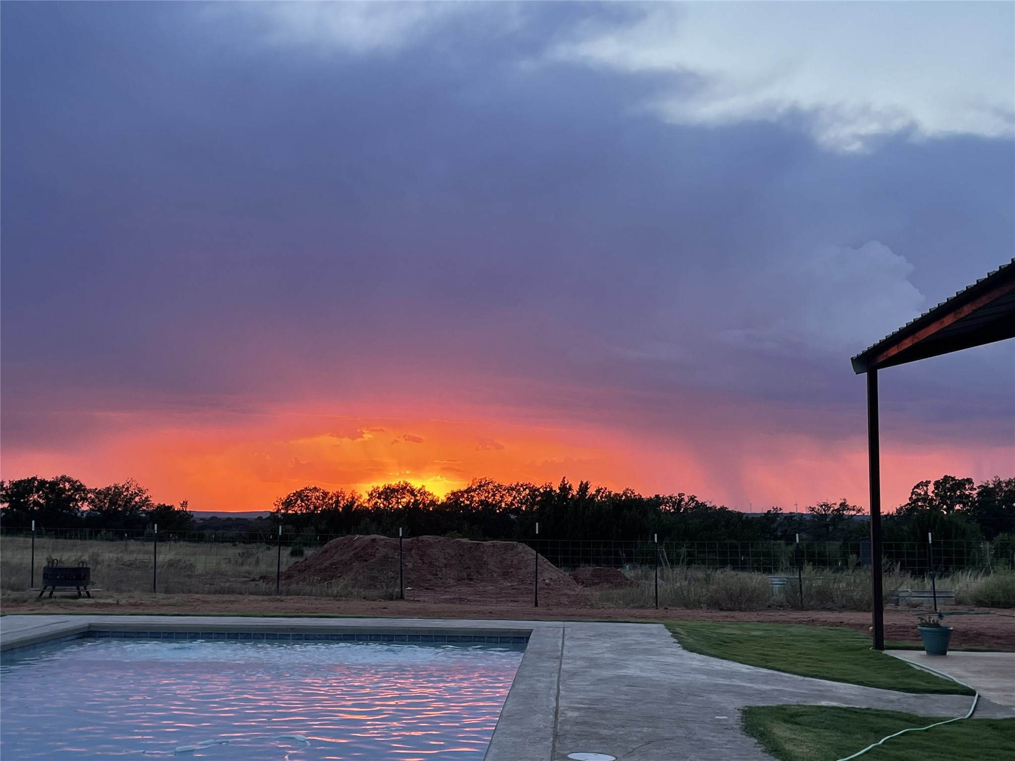 6920 Highway 83 Ovalo TX 79541
