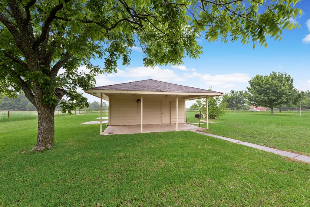 1627 Easy Street Seagoville TX 75159