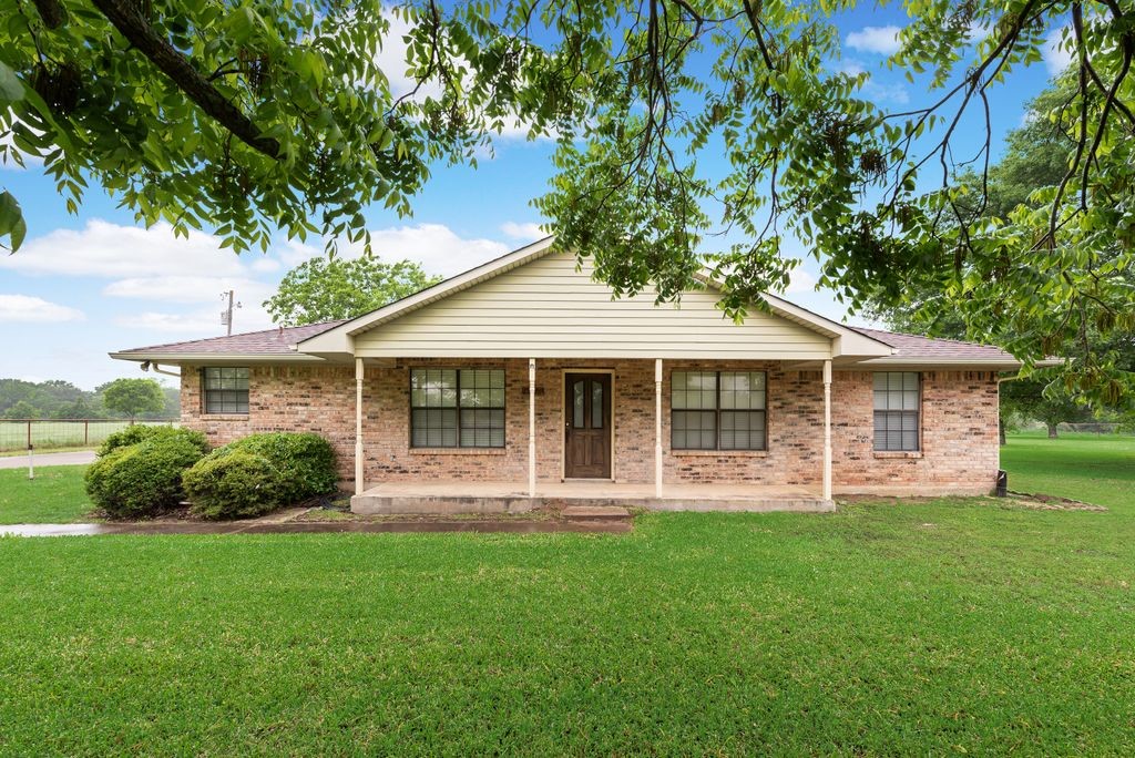 1627 Easy Street Seagoville TX 75159