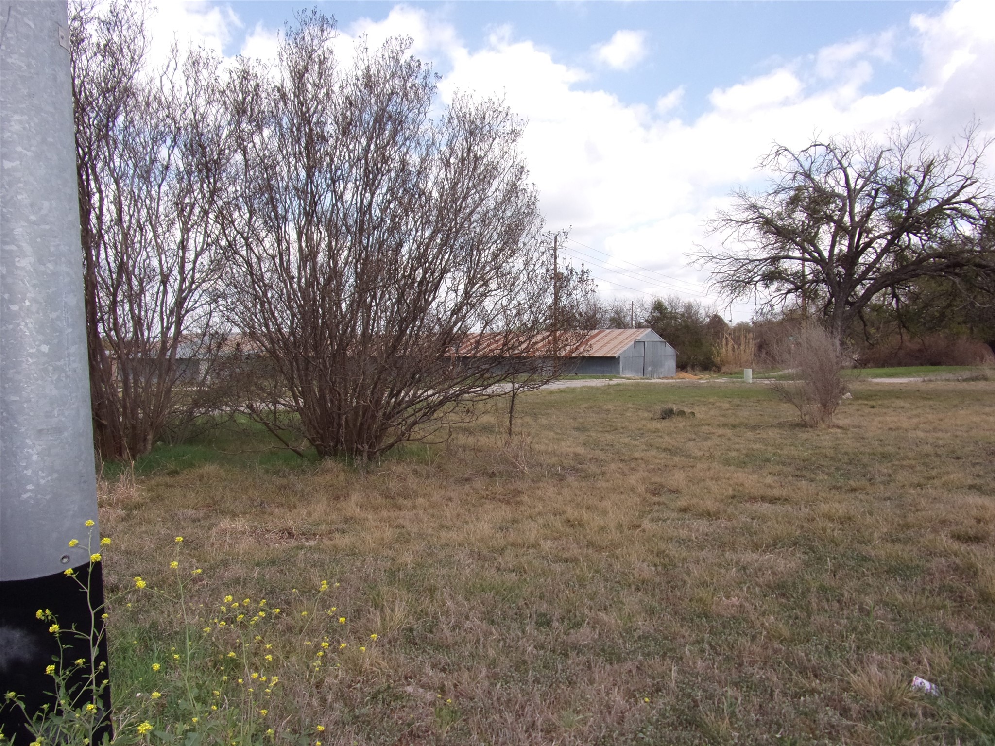 702 E Annex Street San Saba TX 76877