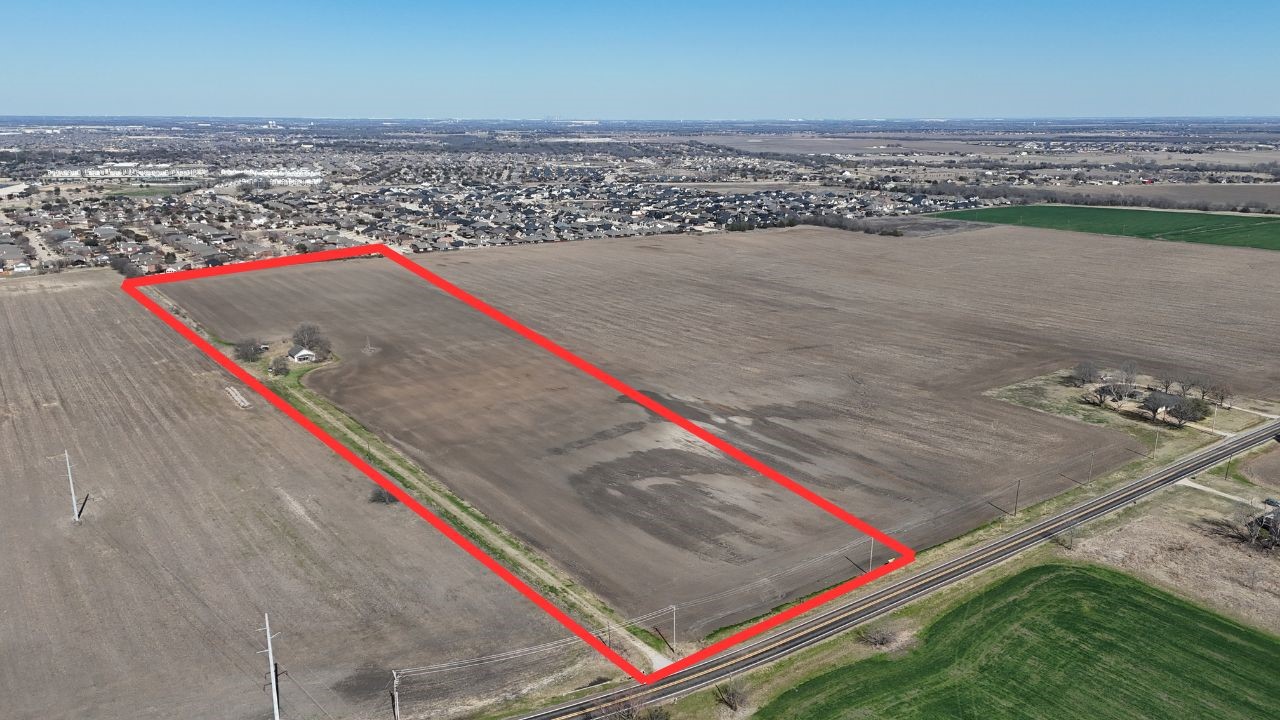 1931 Fm 878 Waxahachie TX 75165