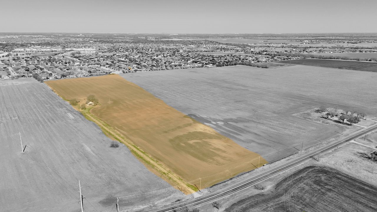 1931 Fm 878 Waxahachie TX 75165