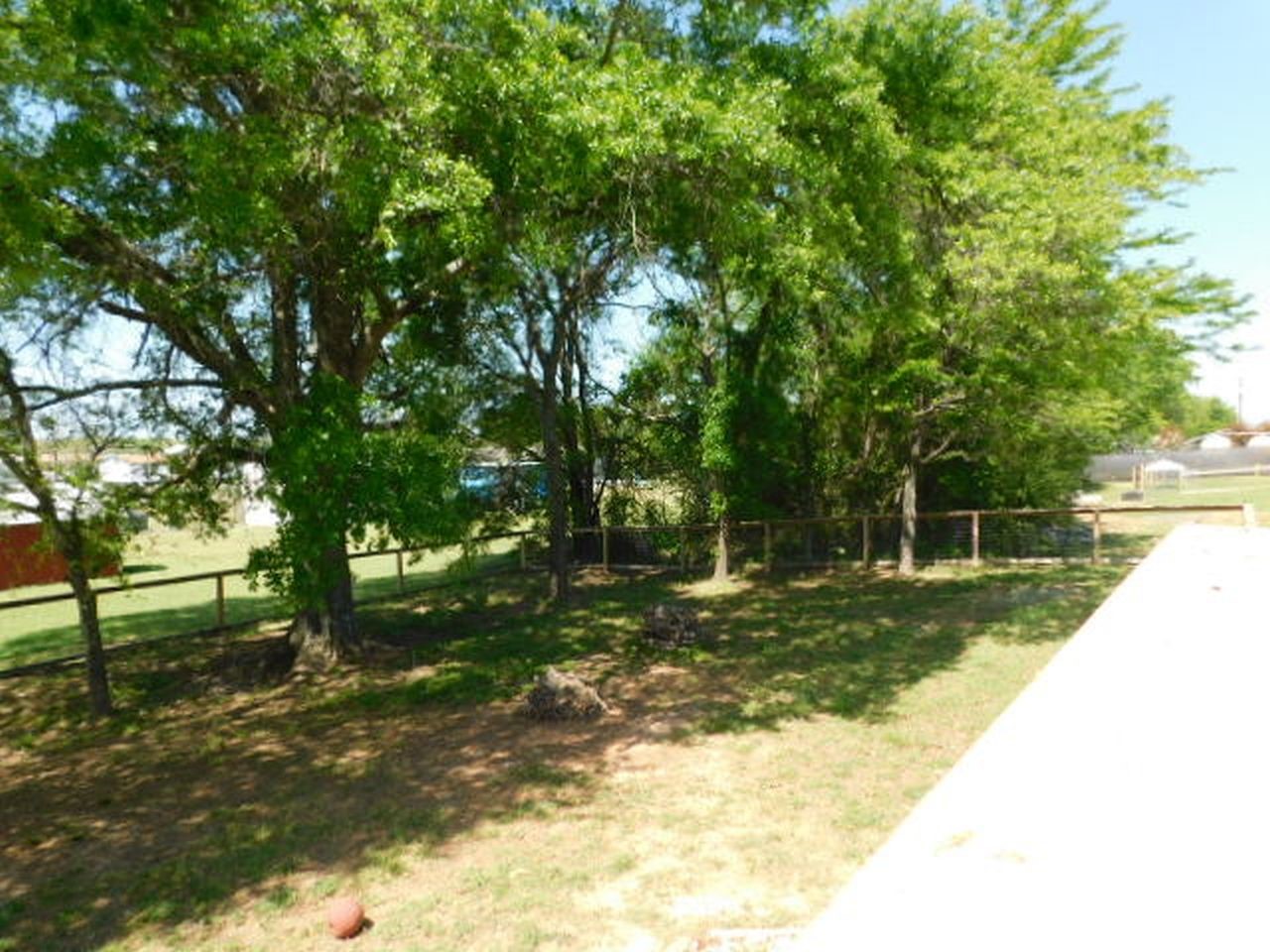 285 Caddo Quitman TX 75783