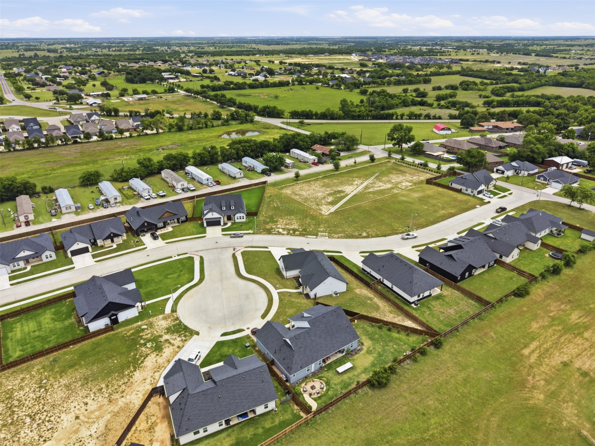 516 Highview Court Godley TX 76044