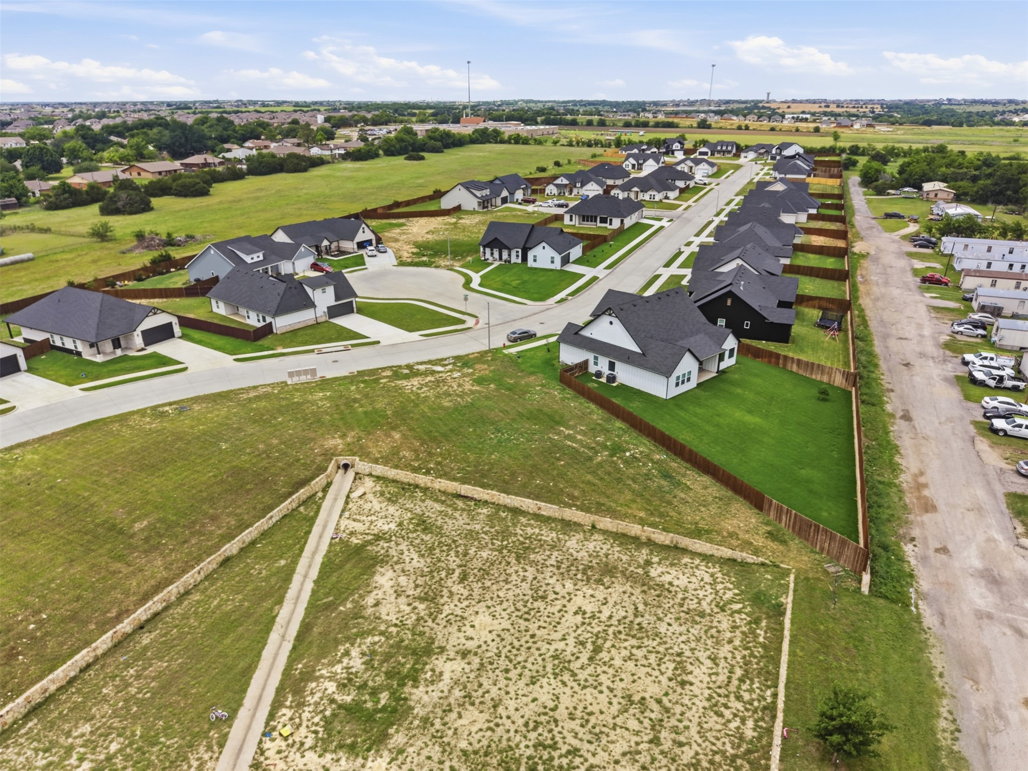 516 Highview Court Godley TX 76044