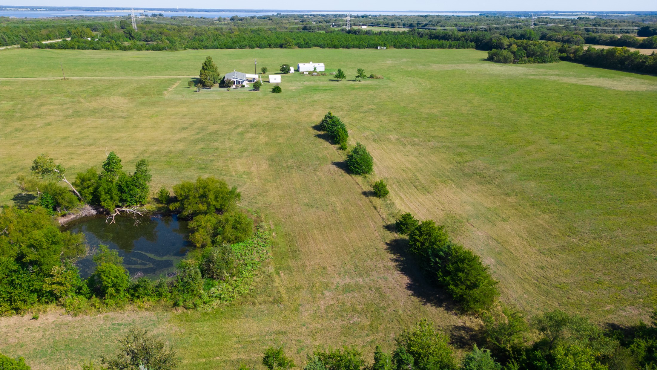 5484 N Fm 1743 Windom TX 75492