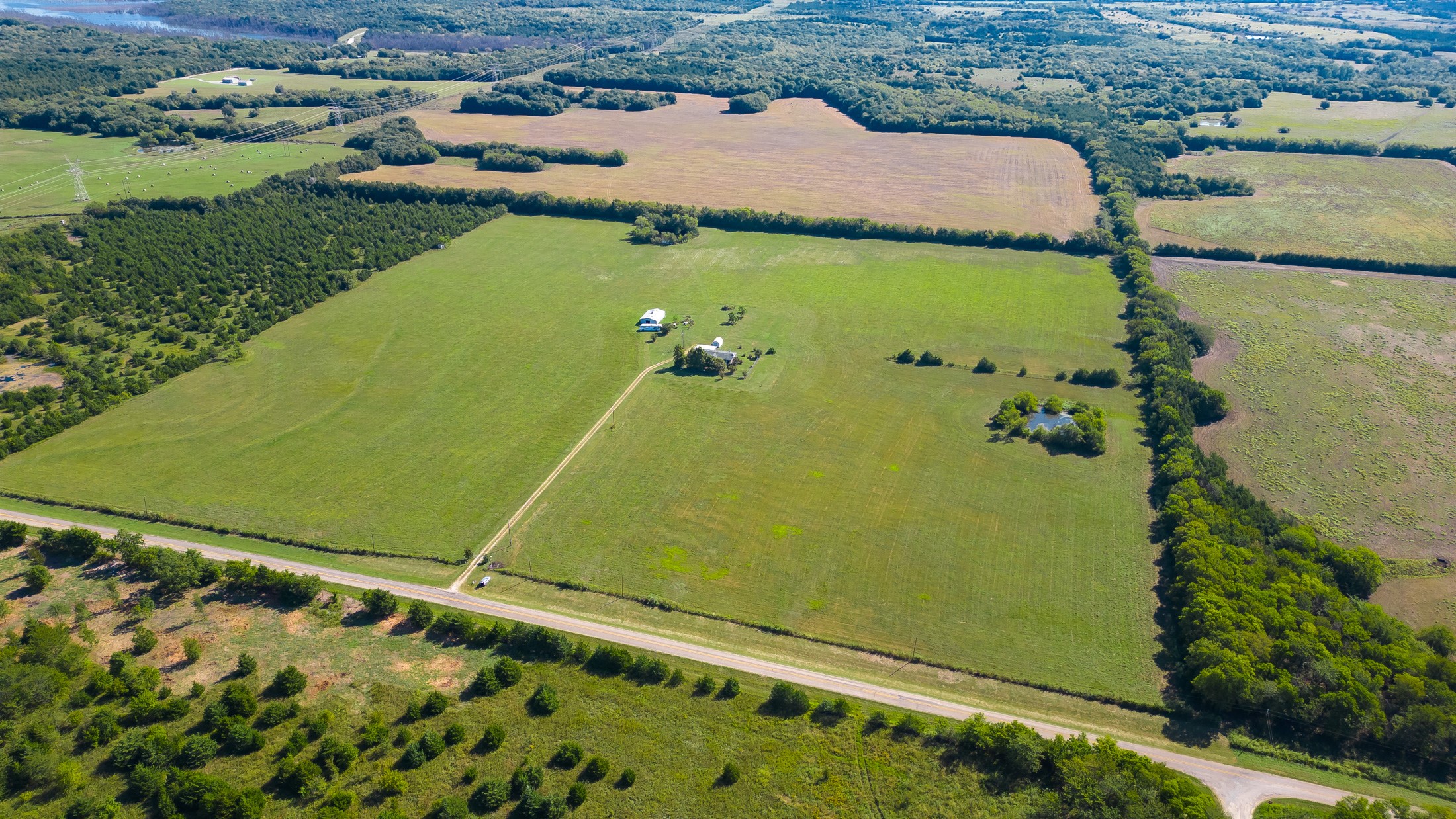 5484 N Fm 1743 Windom TX 75492