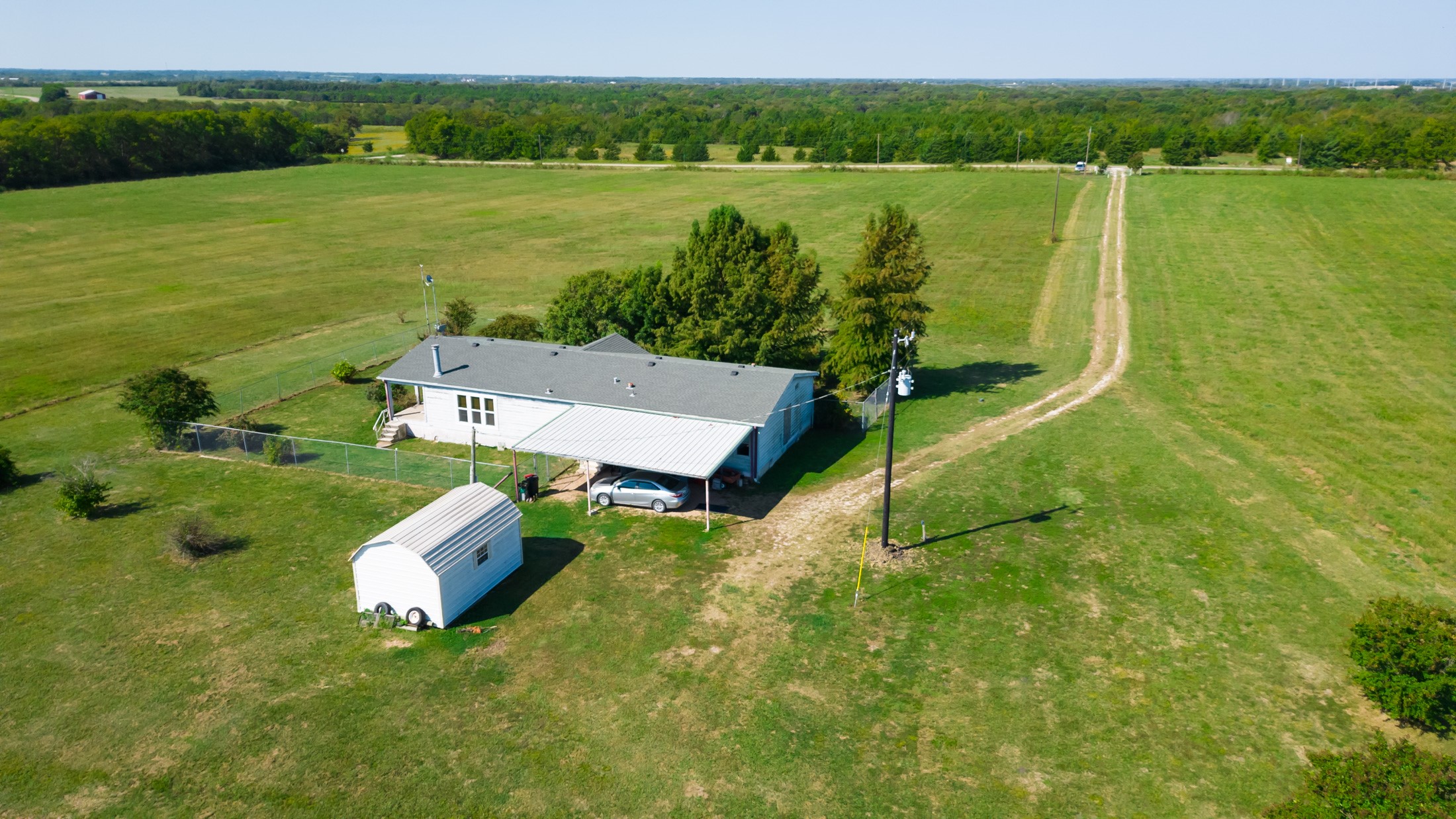 5484 N Fm 1743 Windom TX 75492