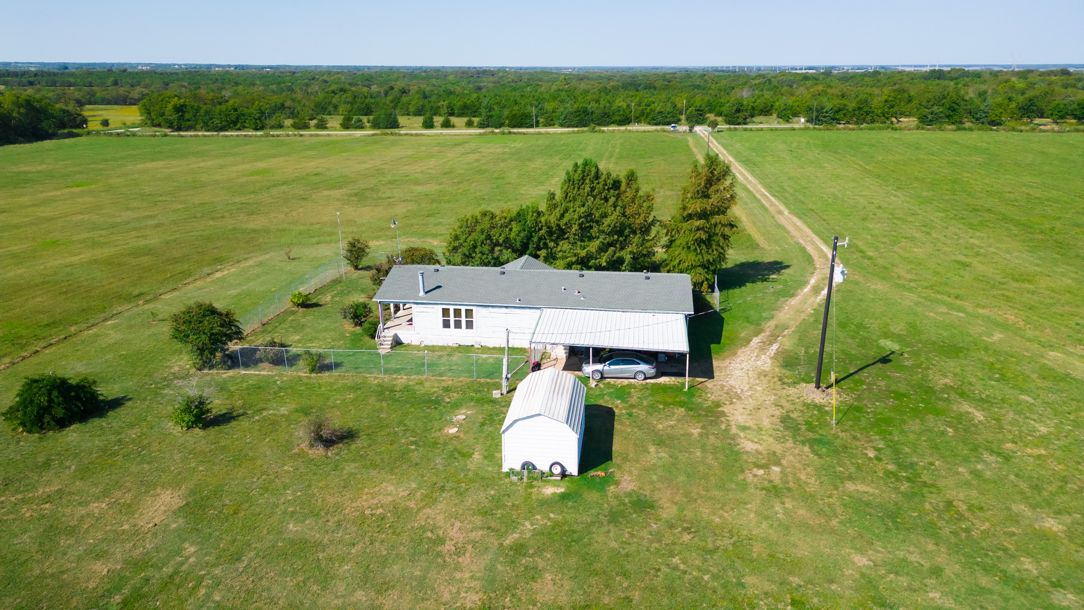 5484 N Fm 1743 Windom TX 75492