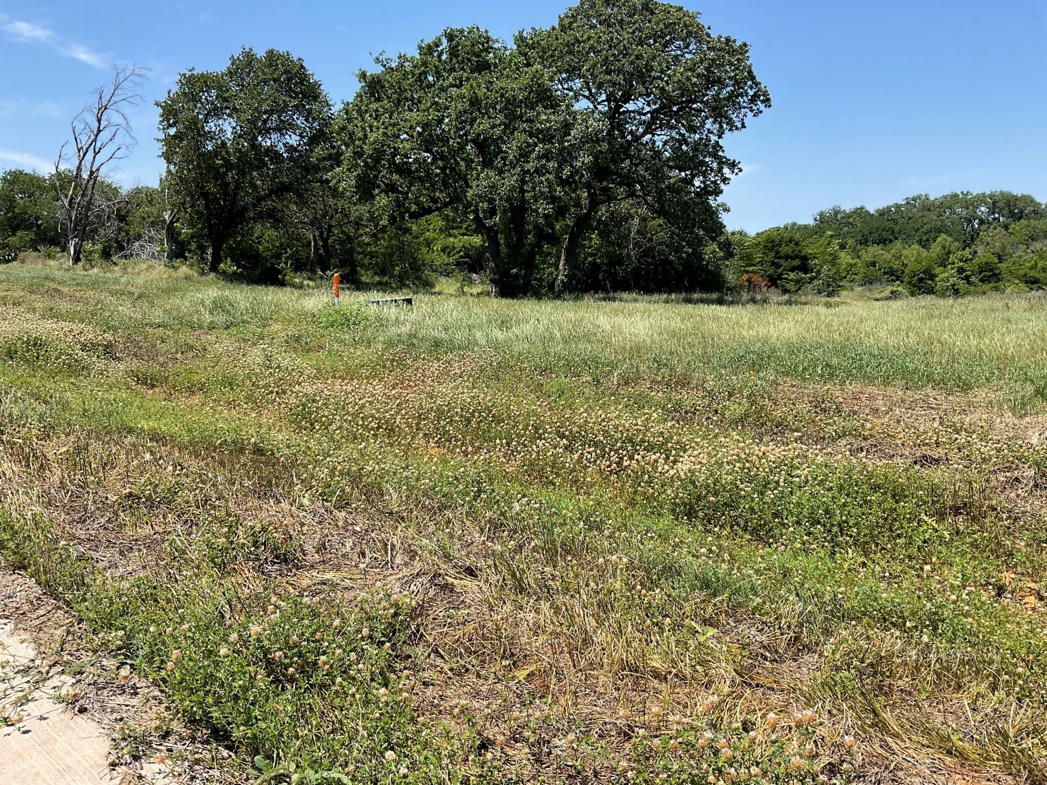 1657 Private Access 60200 Burleson TX 76028