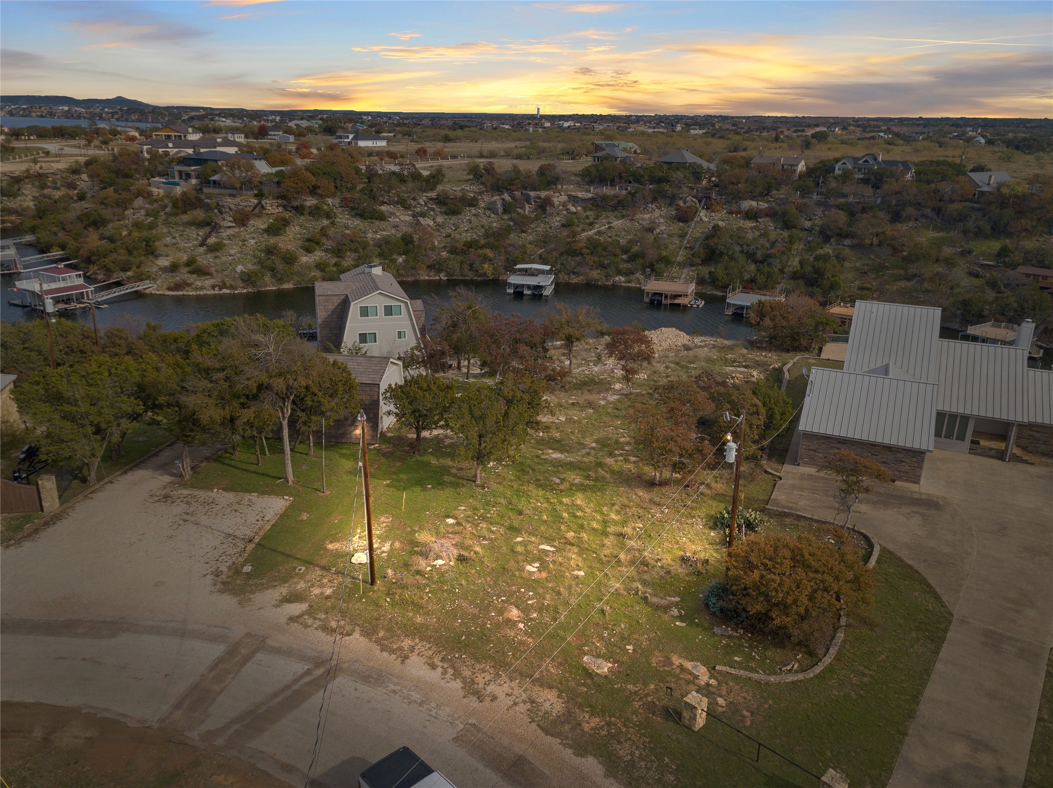 1040 Bluff Creek Point Possum Kingdom Lake TX 76475