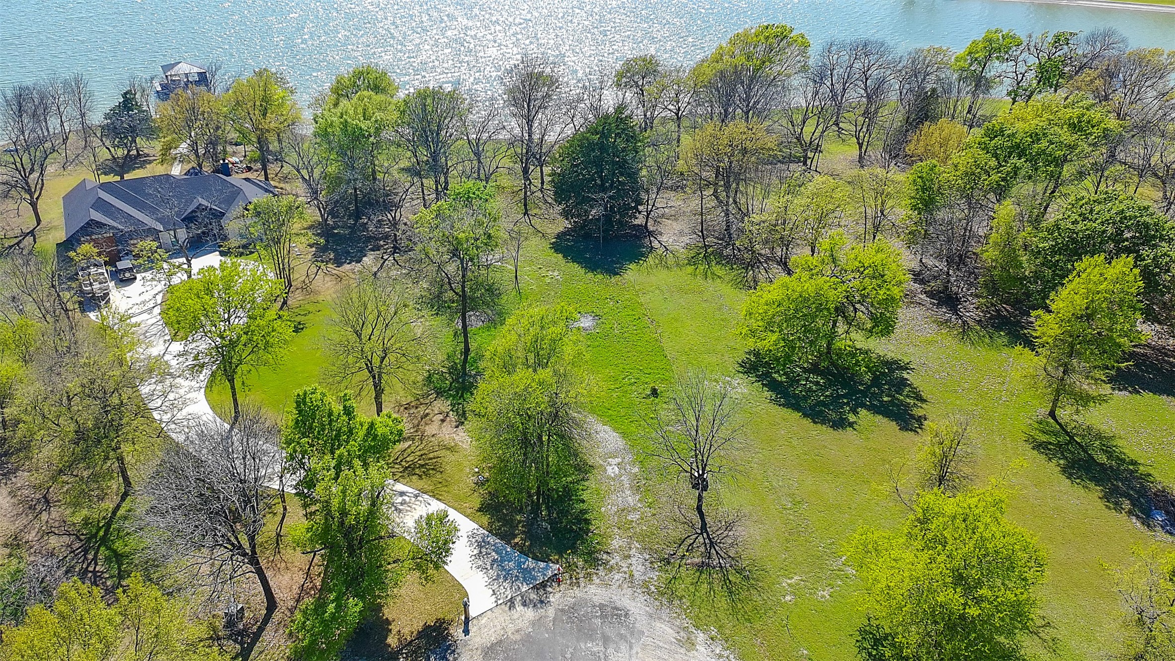 Lot 32 Embarcadero Kerens TX 75144