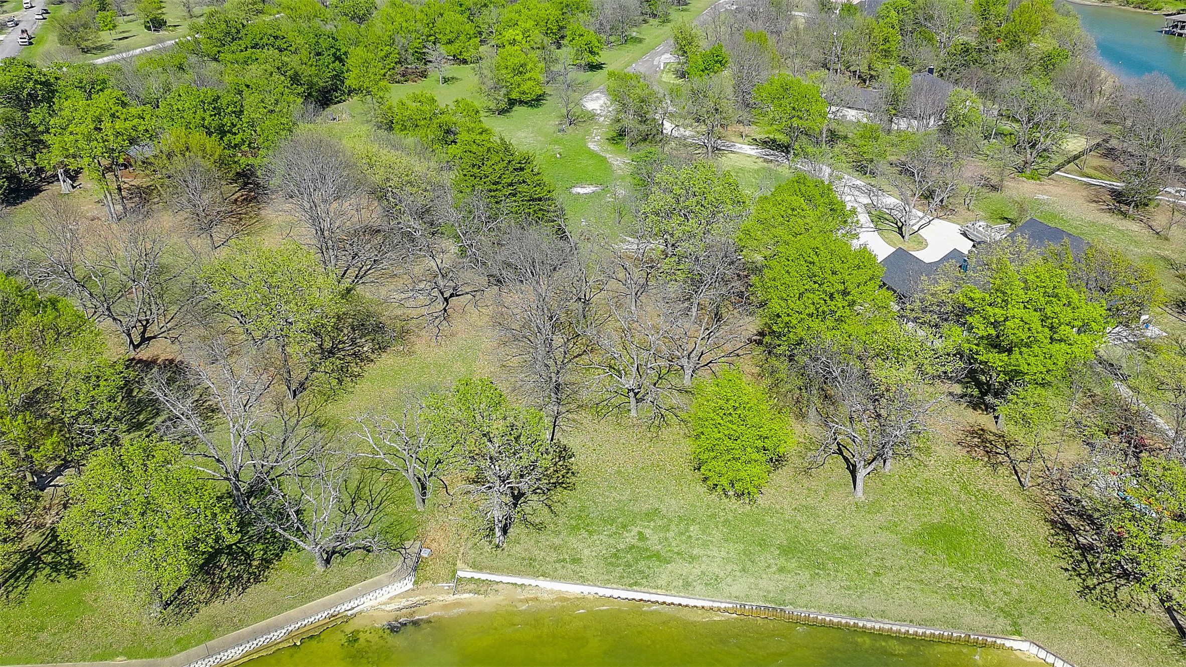 Lot 32 Embarcadero Kerens TX 75144