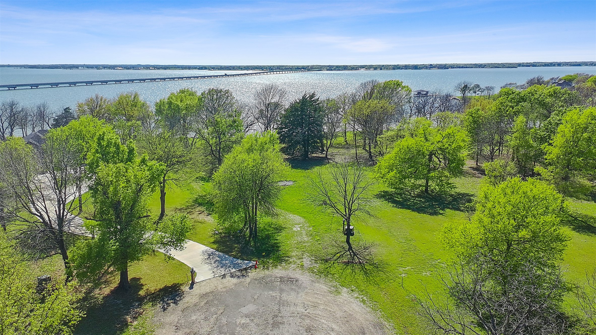 Lot 32 Embarcadero Kerens TX 75144