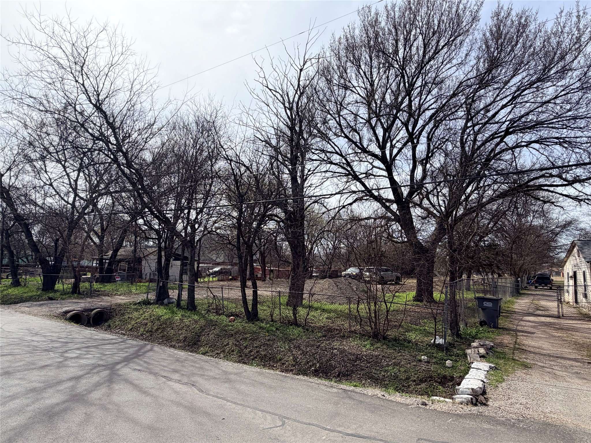 4151 Interurban Road Lancaster TX 75134