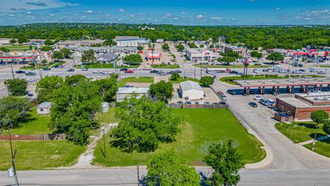 124 Anderson Street Burleson TX 76028