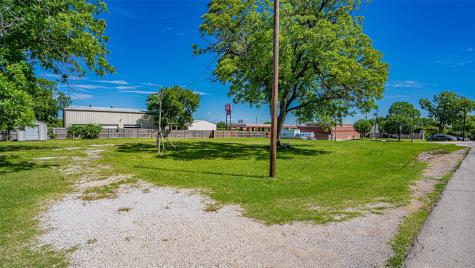 124 Anderson Street Burleson TX 76028