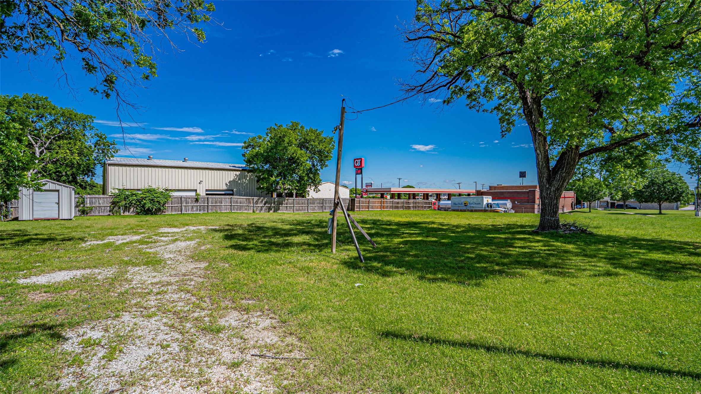 124 Anderson Street Burleson TX 76028