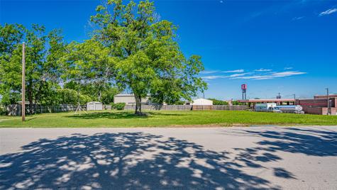124 Anderson Street Burleson TX 76028