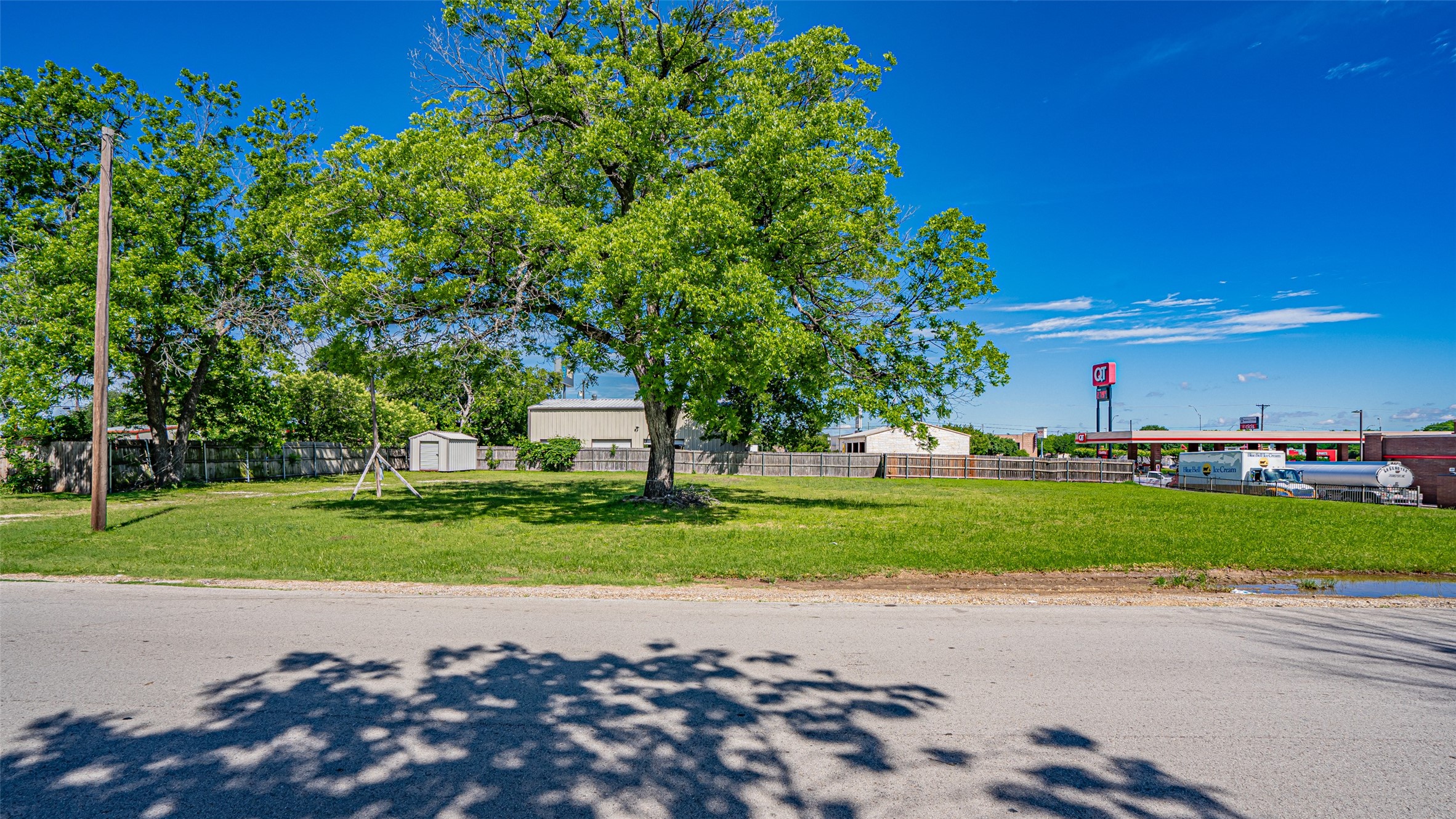 124 Anderson Street Burleson TX 76028