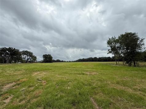 200 Livingston Street Edgewood TX 75117