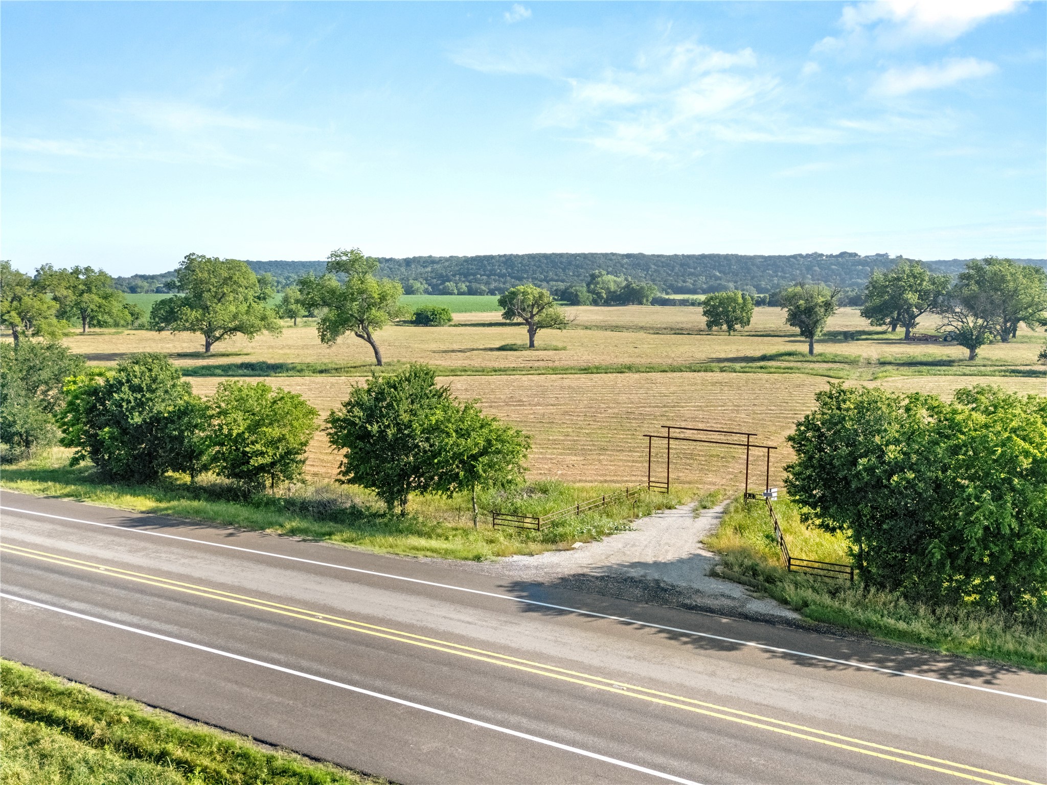 32.07 Ac. Riverfront Tbd Highway 6 Valley Mills TX 76689