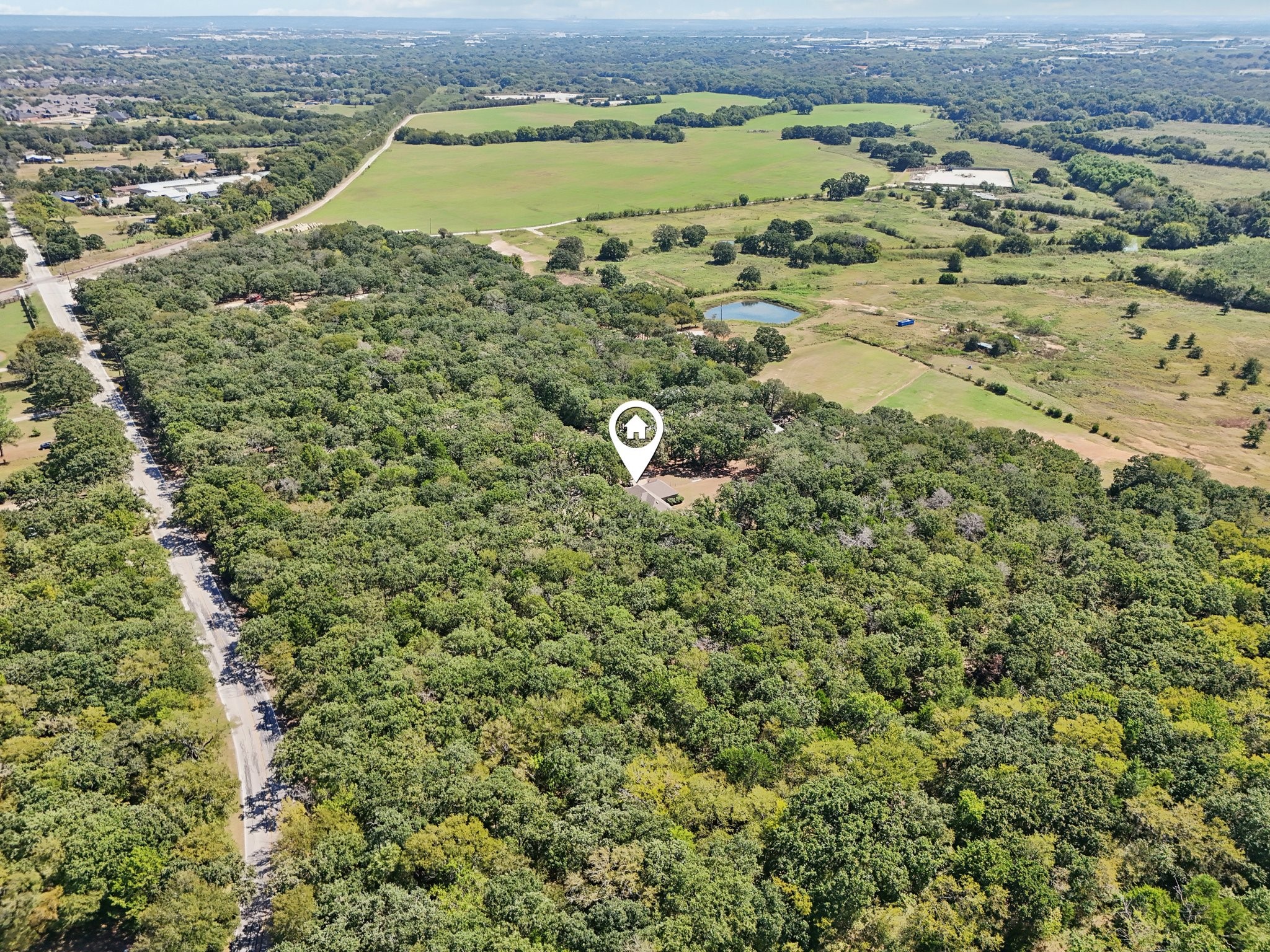 1901 Newt Patterson Mansfield TX 76063