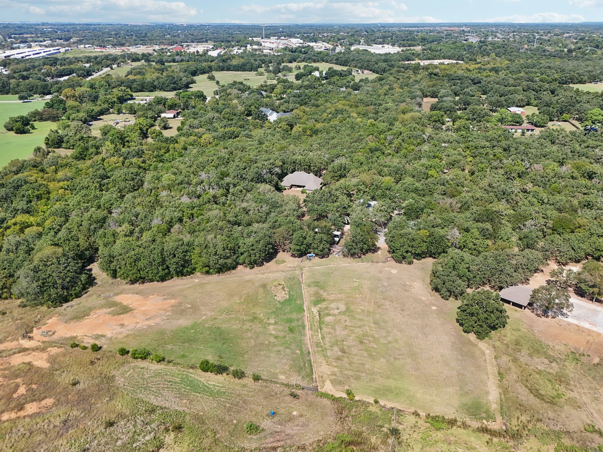 1901 Newt Patterson Mansfield TX 76063
