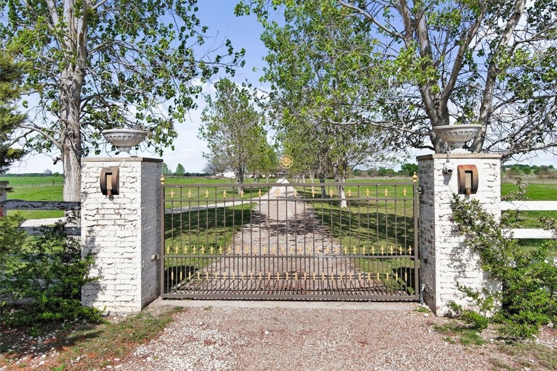 3218 Canaan Church Road Crawford TX 76638