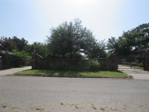 2206 Bluebonnet Avenue Denison TX 75020