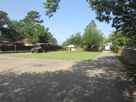 2206 Bluebonnet Avenue Denison TX 75020