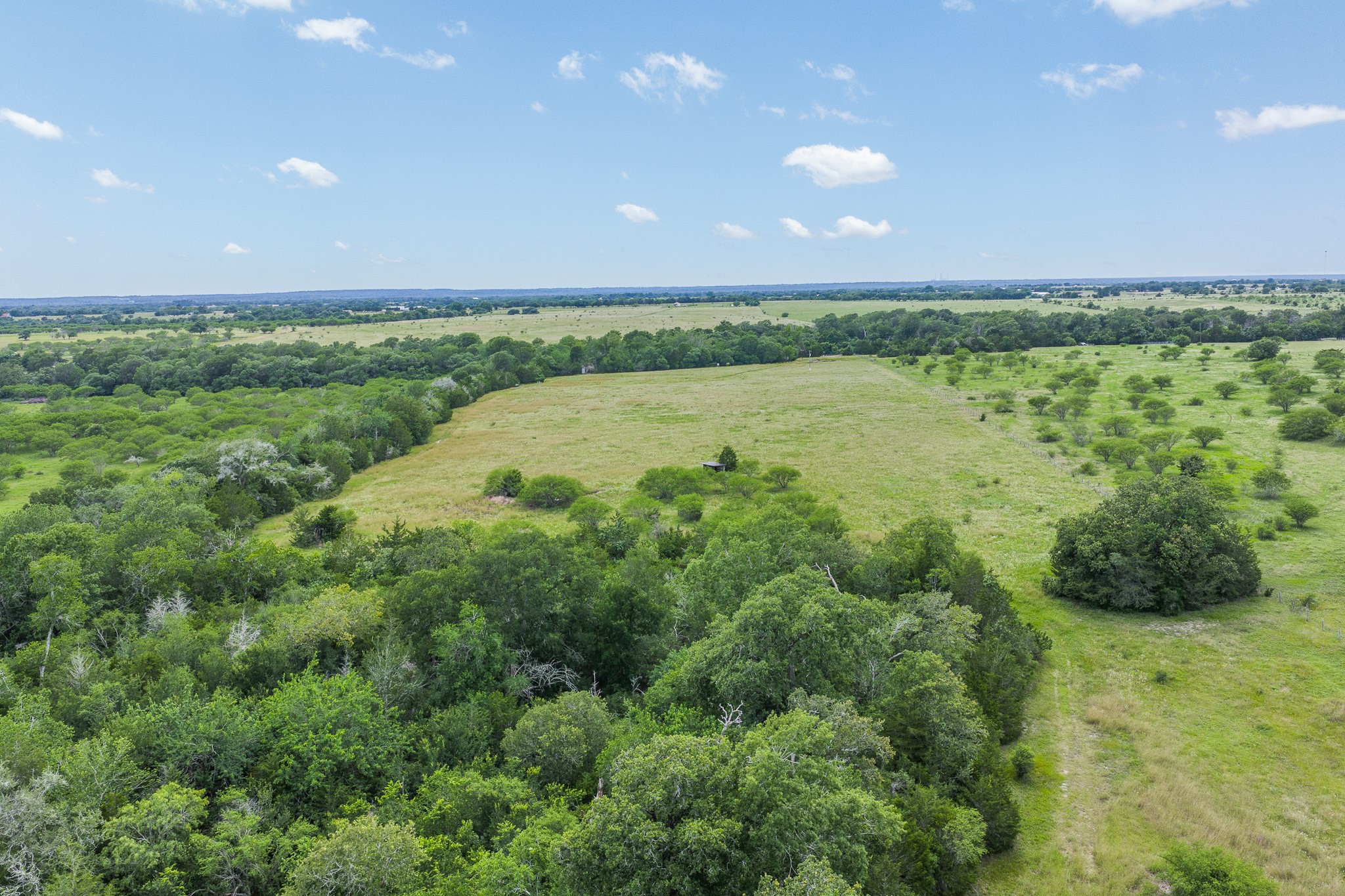 1505 Mcelroy Lane No City TX 78950
