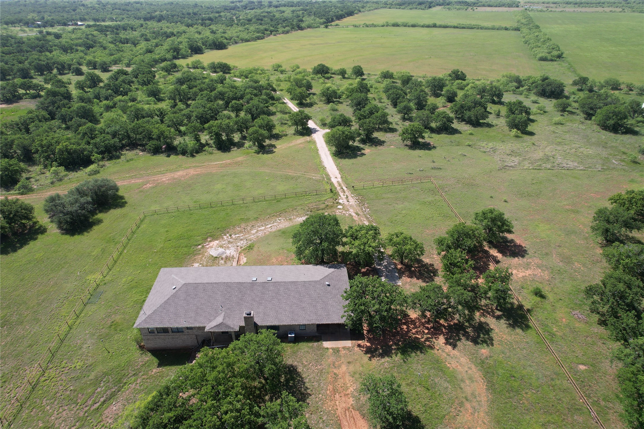628 Robinson Road Graham TX 76450