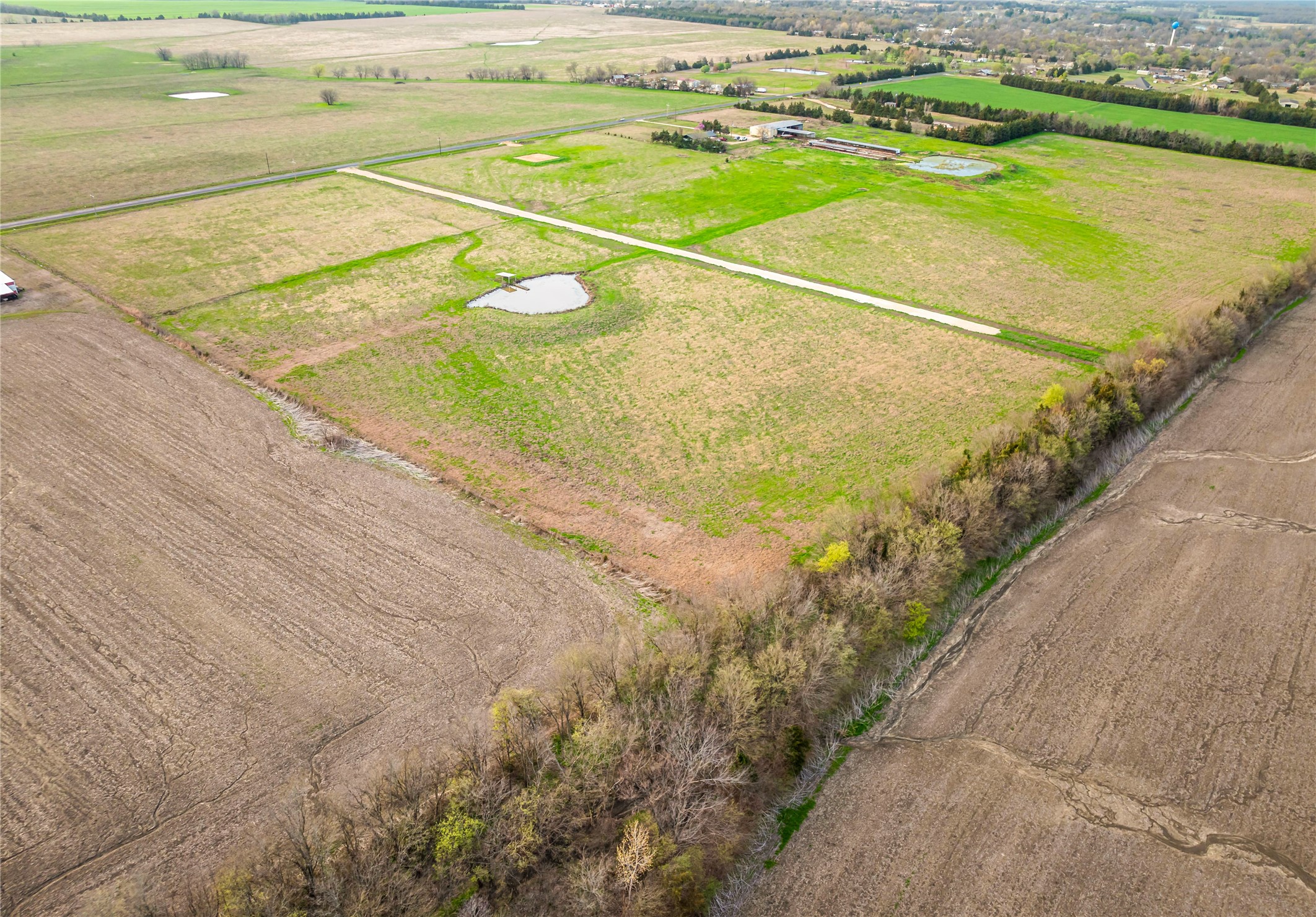 166 Private Road 14025 Blossom TX 75416