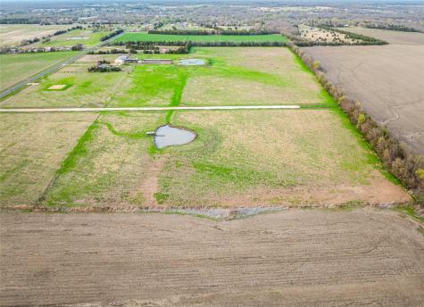 166 Private Road 14025 Blossom TX 75416