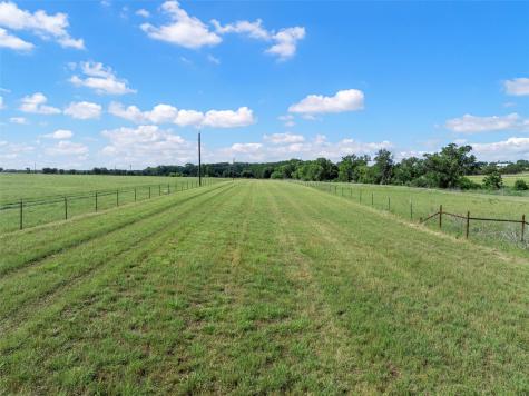 16071 Fm 107 Moody TX 76657