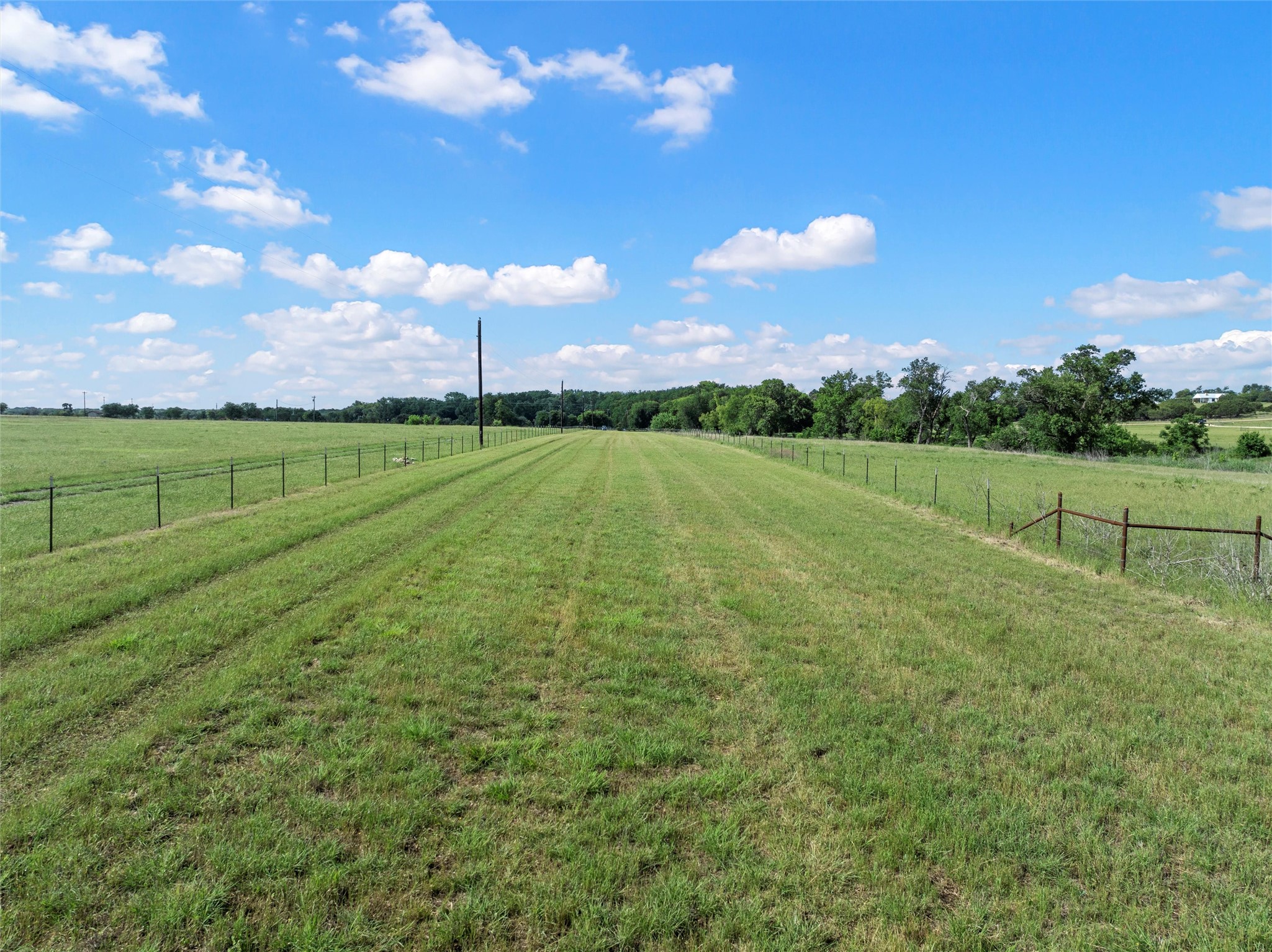 16071 Fm 107 Moody TX 76657