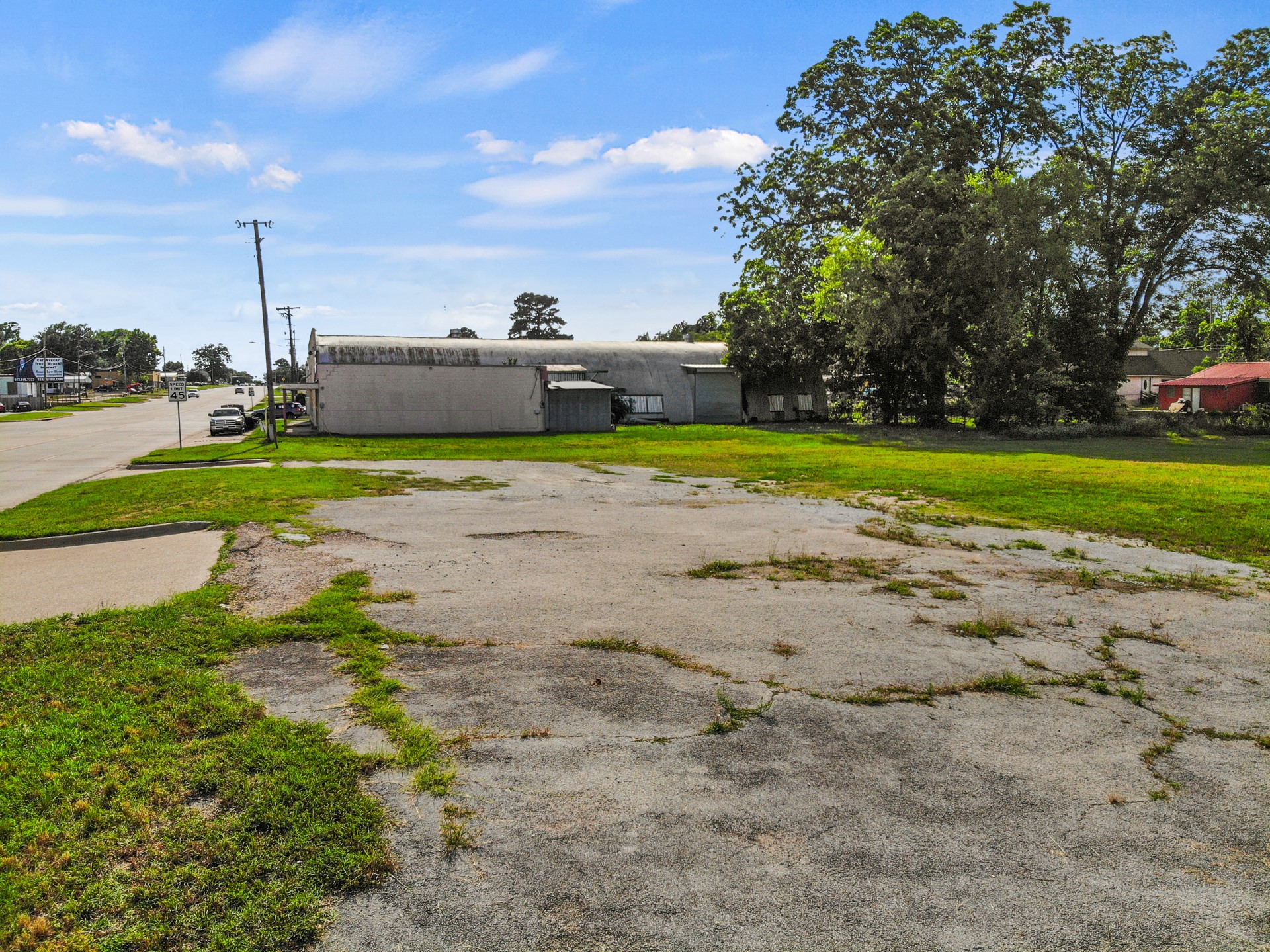 122 W 16th Street Mt Pleasant TX 75455