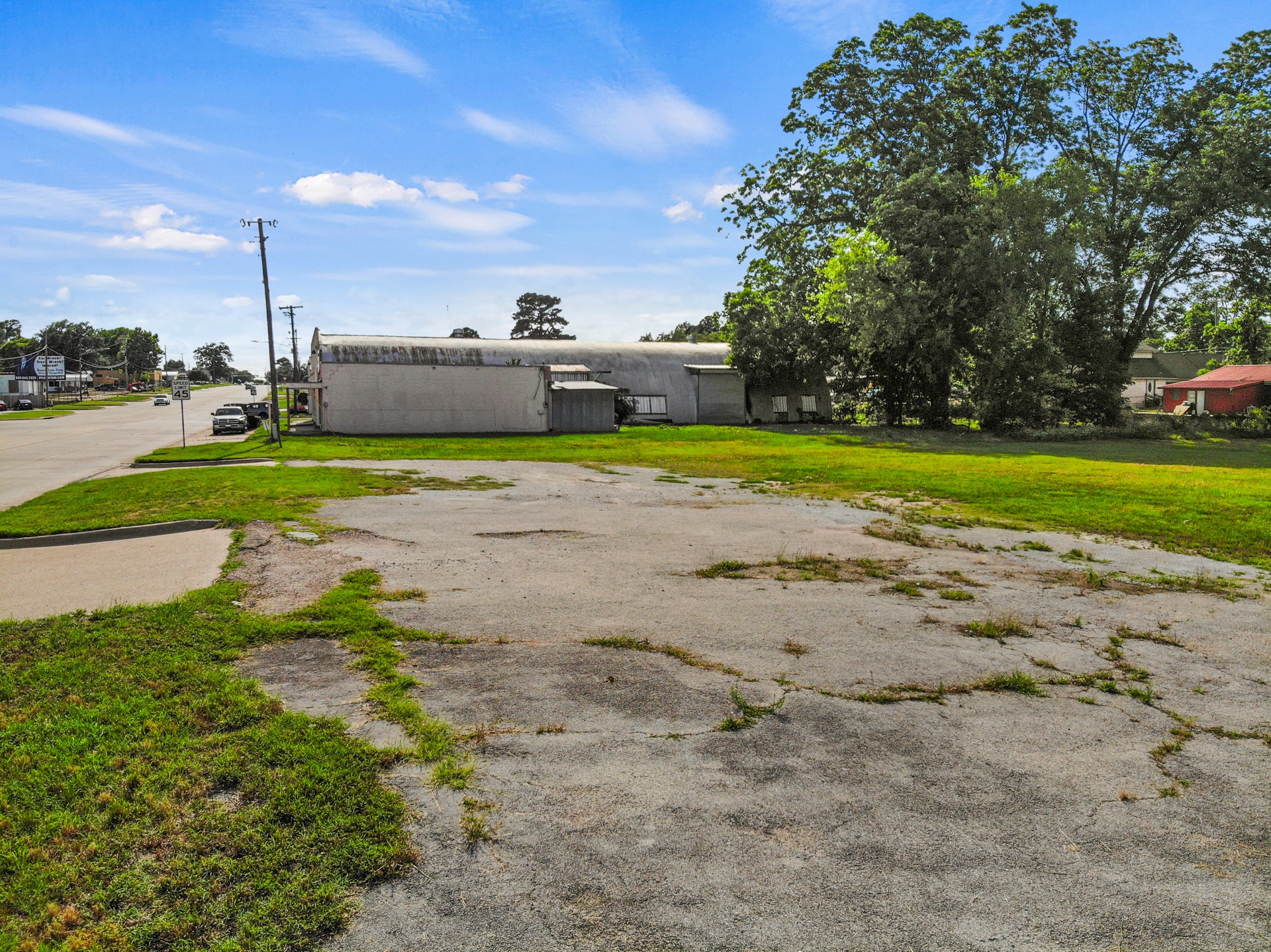 122 W 16th Street Mt Pleasant TX 75455