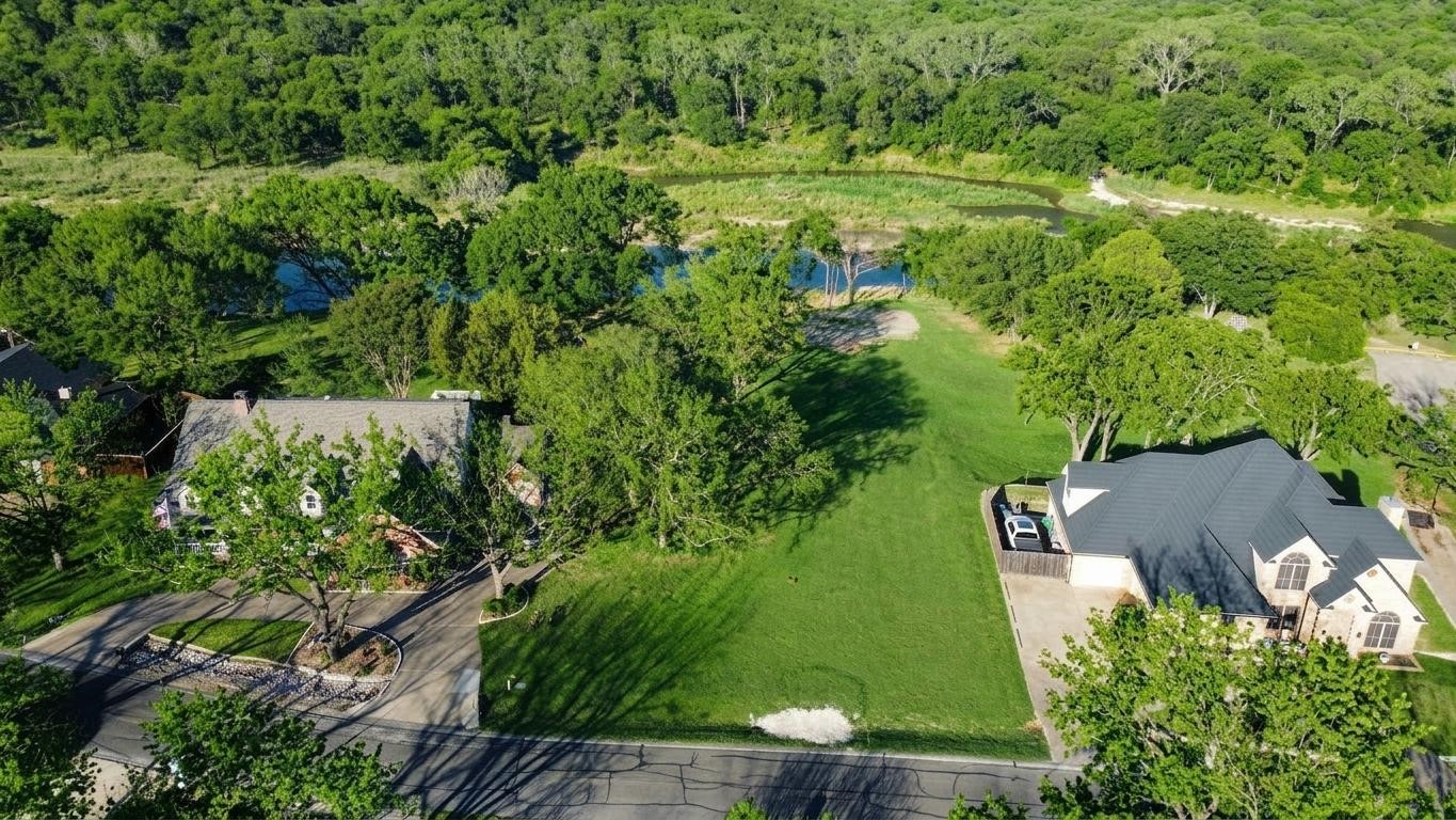8820 Ravenswood Road Granbury TX 76049