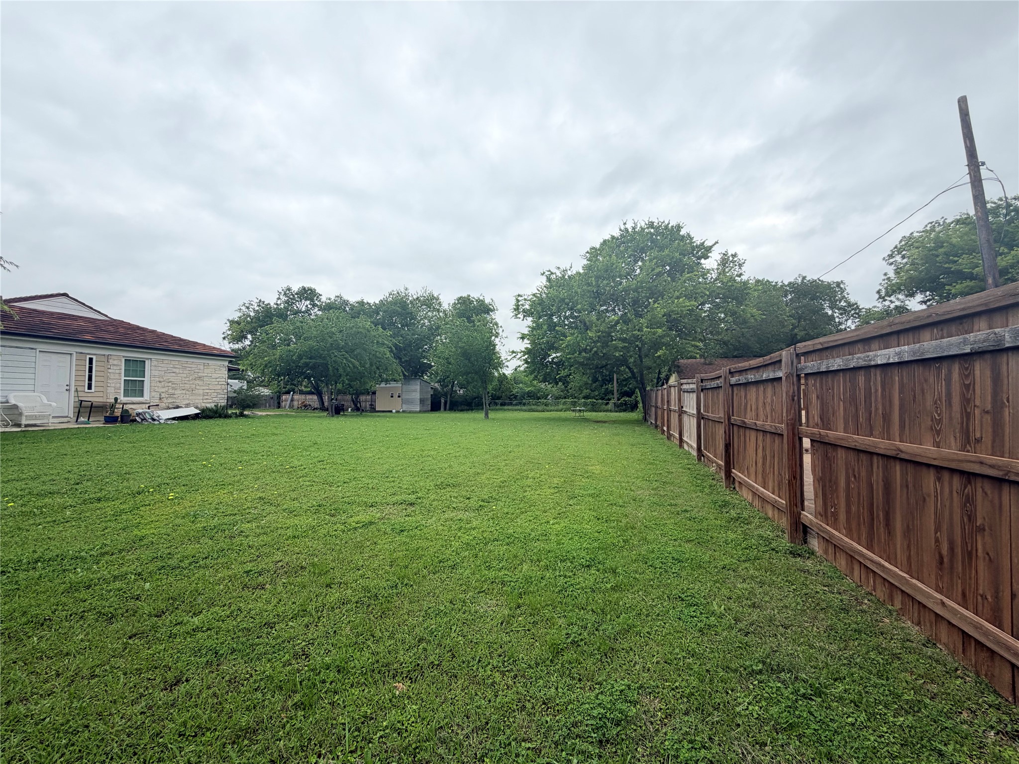 5633 Oak Grove Road N Fort Worth TX 76134