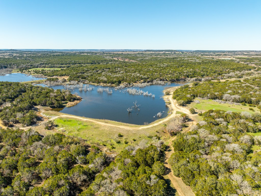 7402 Cr 137 Gatesville TX 76528