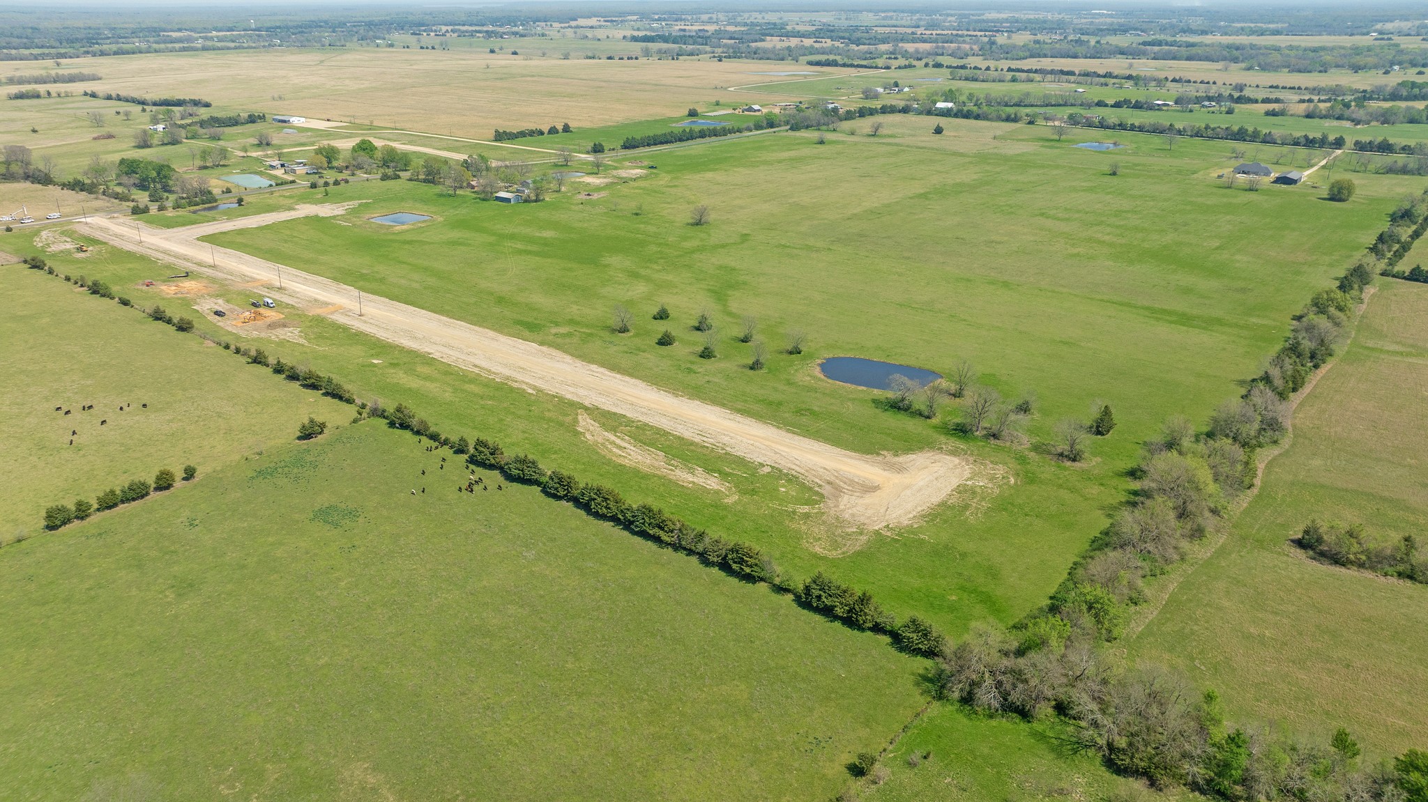 80 Private Road 33263 Sumner TX 75486