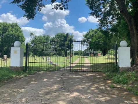 1400 E Jefferson Street Waxahachie TX 75165