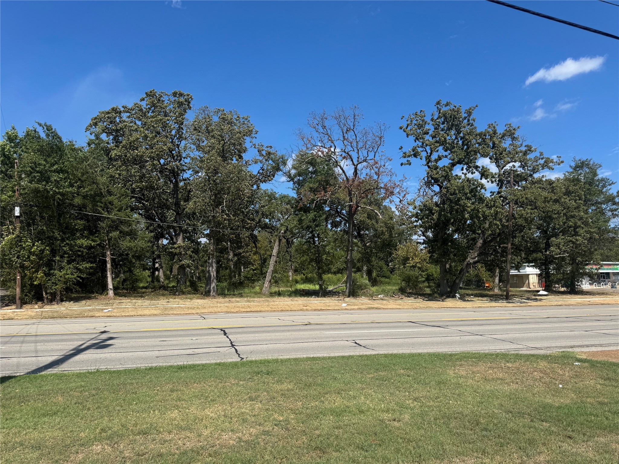 Tbd E Clarksville Street Paris TX 75460